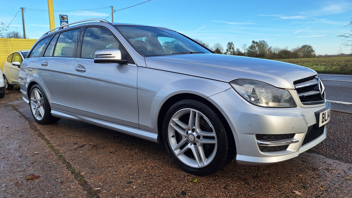 Used Mercedes-Benz C Class 2014 for sale - 76836995: Photo 1