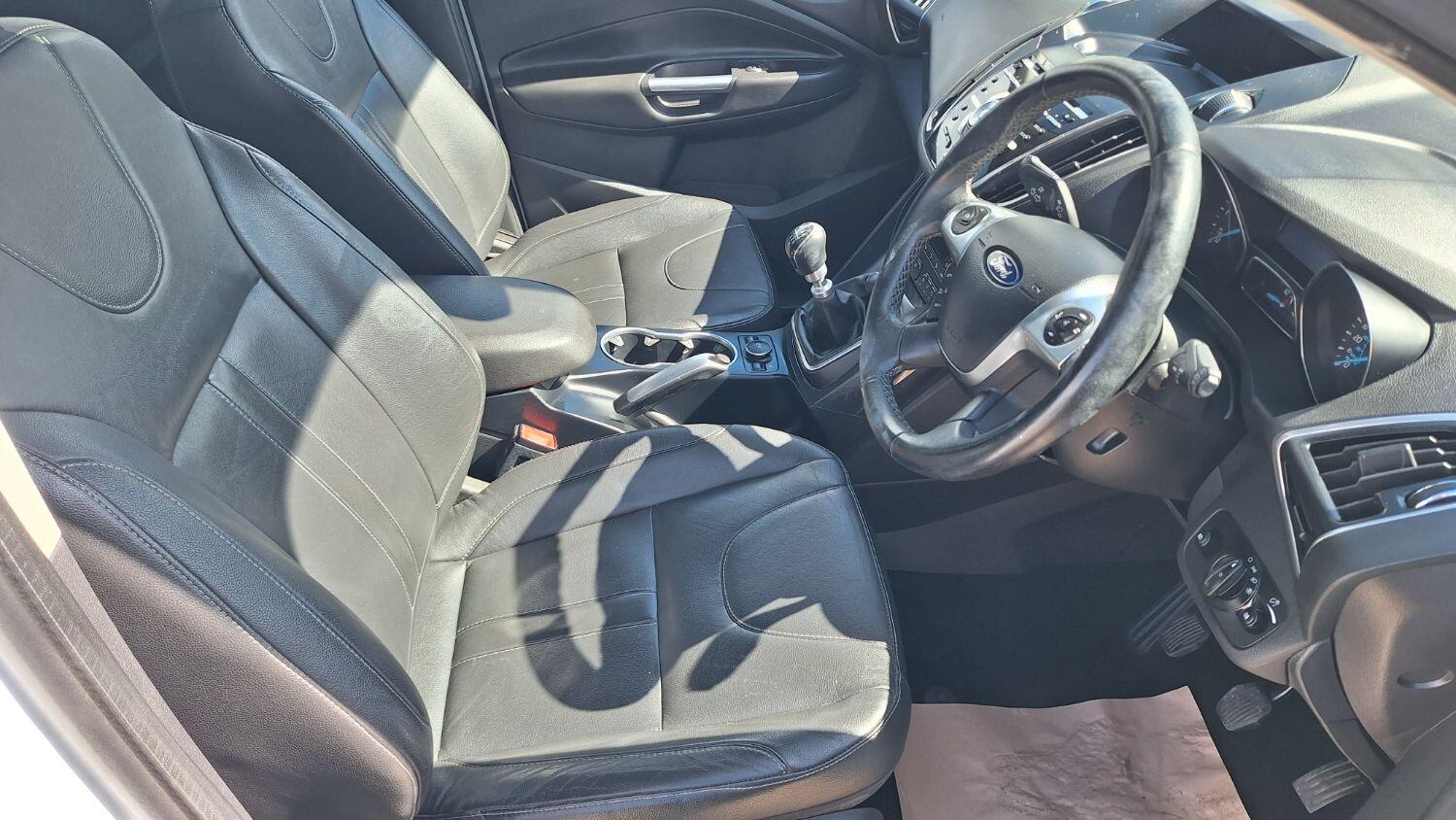 Used Ford Kuga 2015 for sale - 76794054: Photo 11