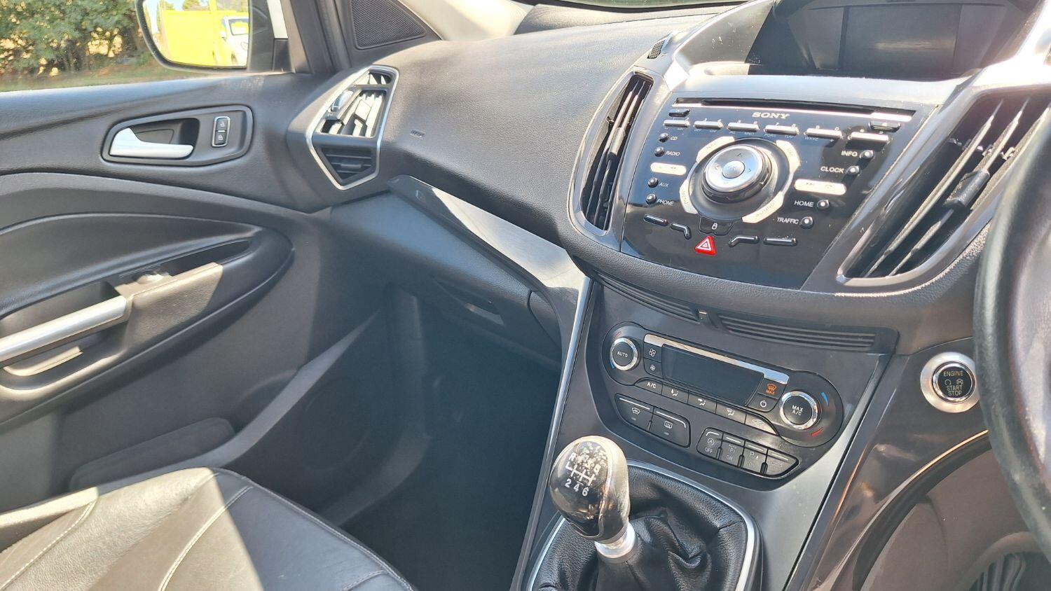 Used Ford Kuga 2015 for sale - 76794054: Photo 13