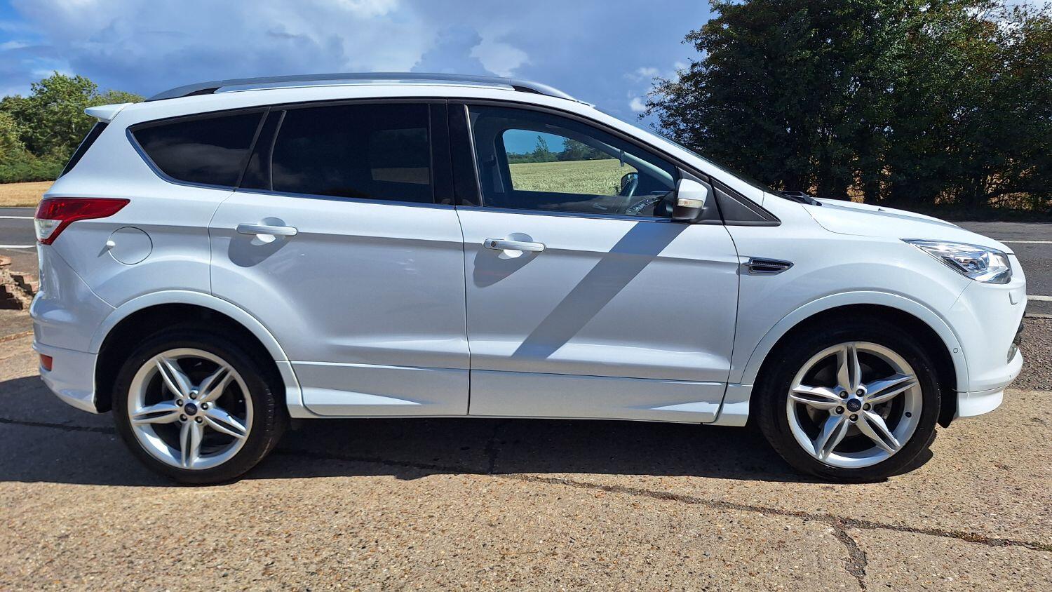 Used Ford Kuga 2015 for sale - 76794054: Photo 4