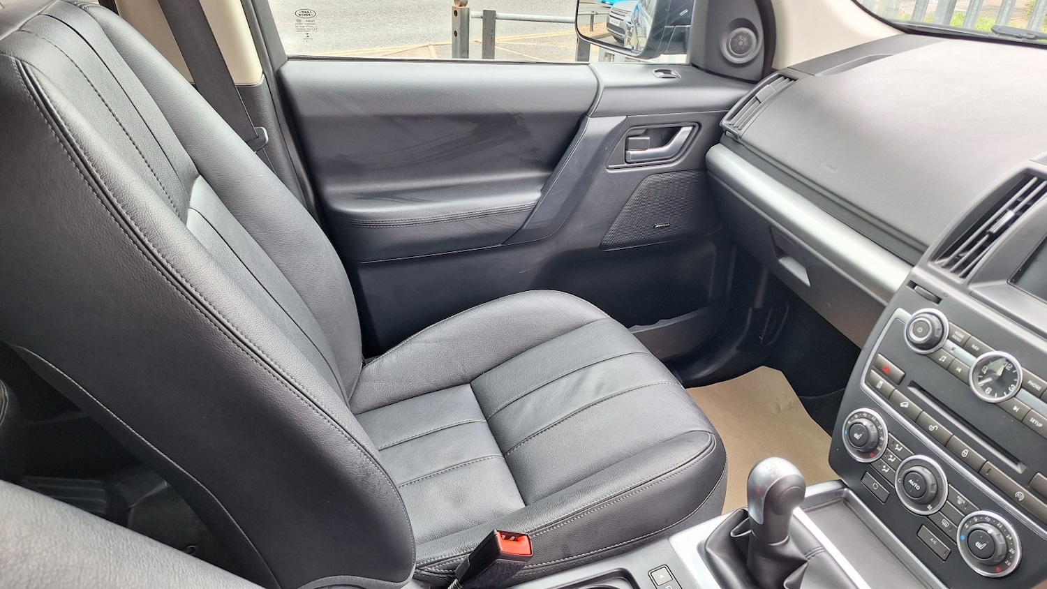 Used Land Rover Freelander 2014 for sale - 78084486: Photo 9