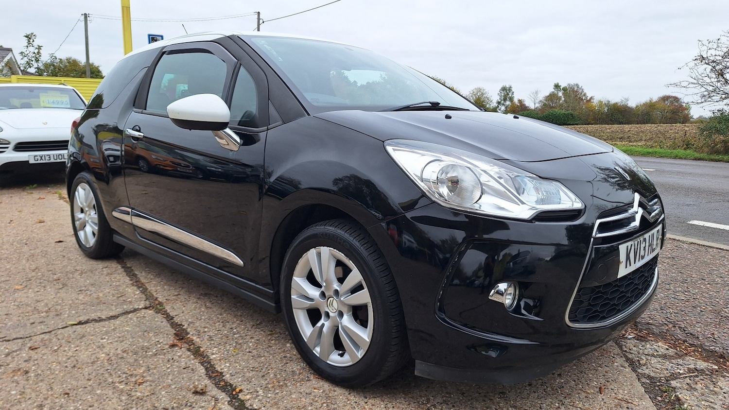 Used Citroen DS3 2013 for sale - 76281447: Photo 1