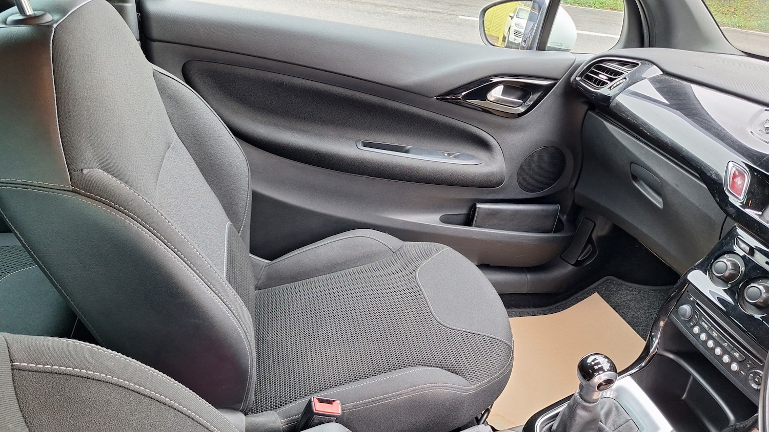 Used Citroen DS3 2013 for sale - 76281447: Photo 9
