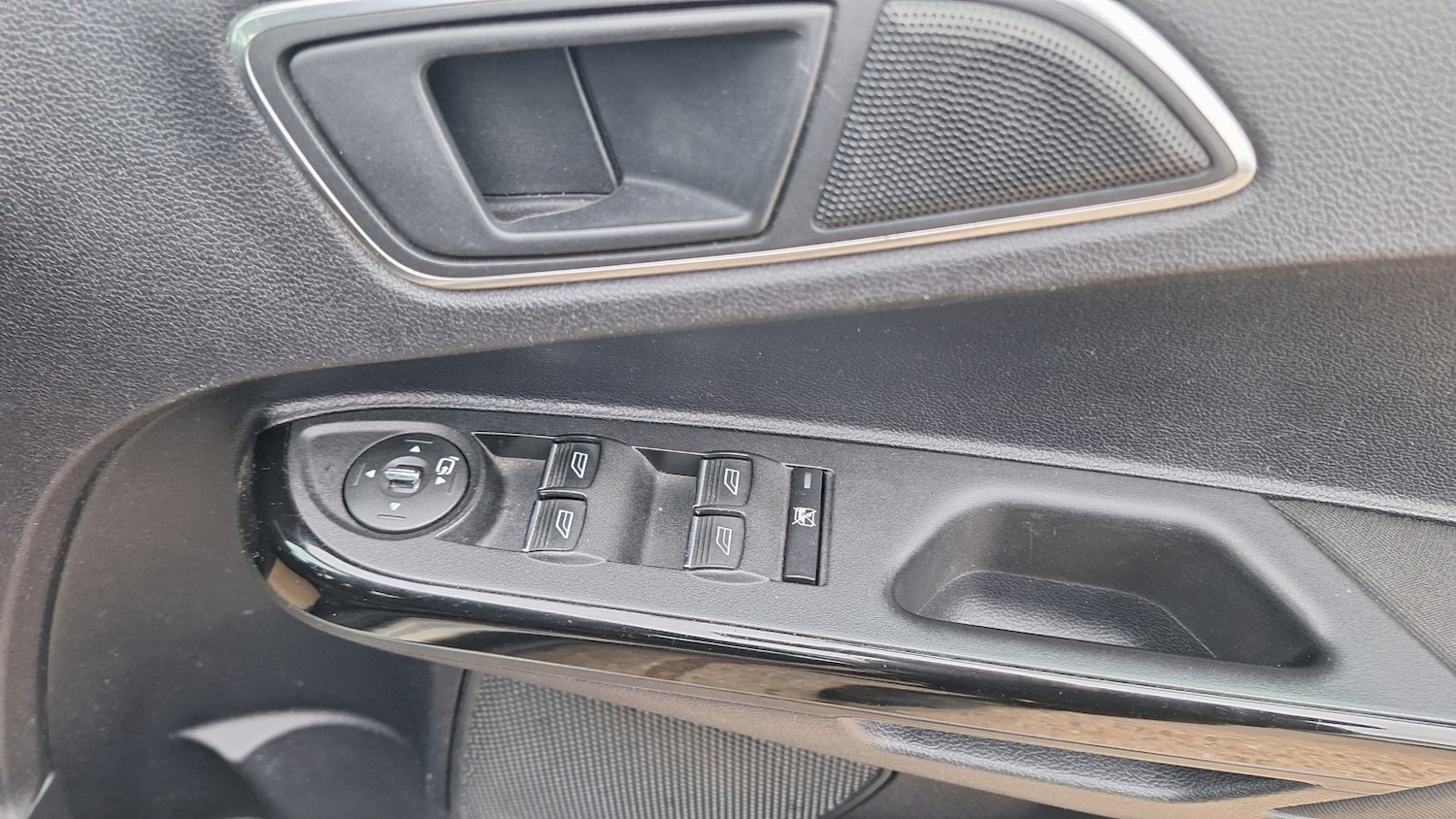 Used Ford B-MAX 2014 for sale - 76268518: Photo 15