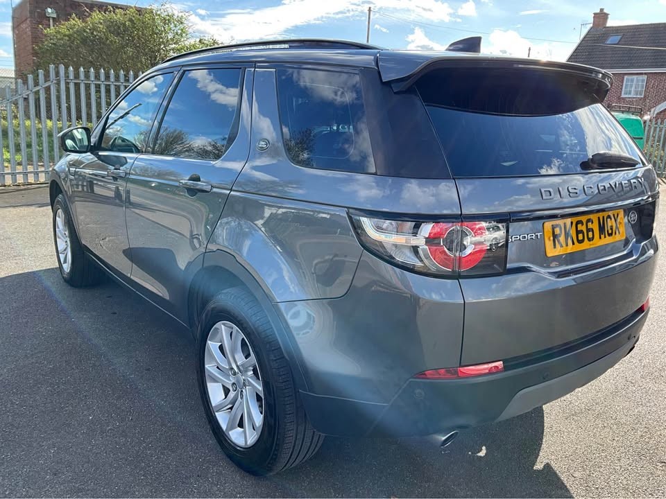 Used Land Rover Discovery Sport 2016 for sale - 78070588: Photo 3