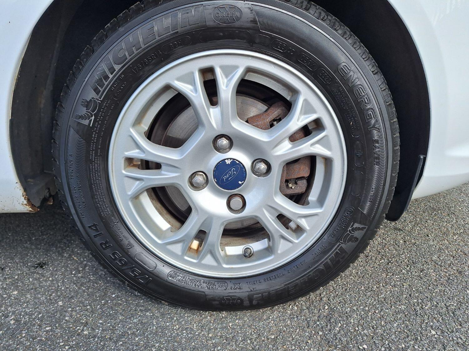 Used Ford Fiesta 2015 for sale - 76794077: Photo 6