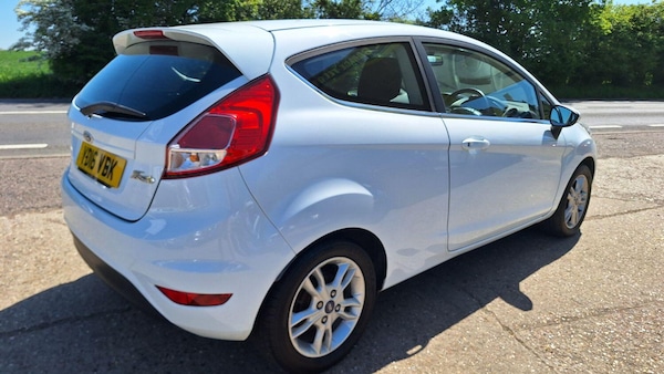 Used Ford Fiesta 2016 for sale - 75124433: Photo 3