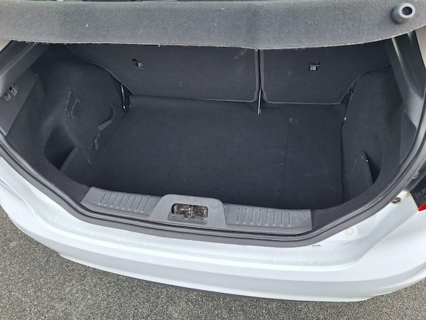 Used Ford Fiesta 2016 for sale - 75124433: Photo 5