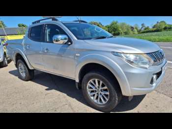 2016 - 2.4 DI-D DC Titan 4-Door