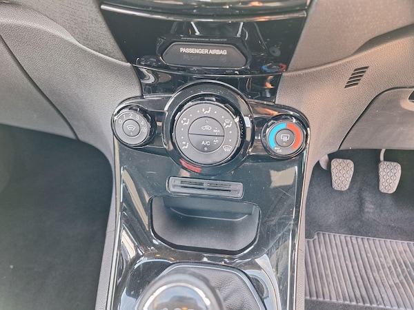 Used Ford Fiesta 2015 for sale - 75124451: Photo 13