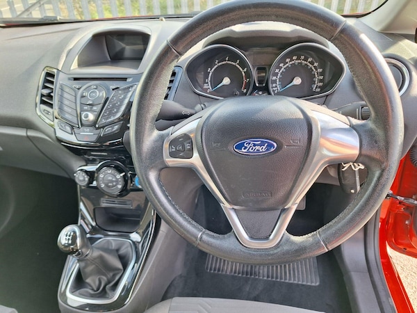 Used Ford Fiesta 2015 for sale - 75124451: Photo 14