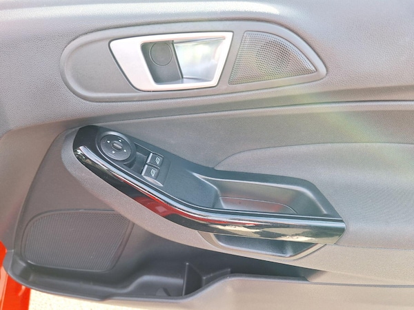 Used Ford Fiesta 2015 for sale - 75124451: Photo 15