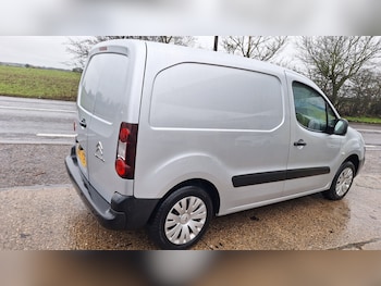 Used Citroen Berlingo 2017 for sale - 77189222: Photo