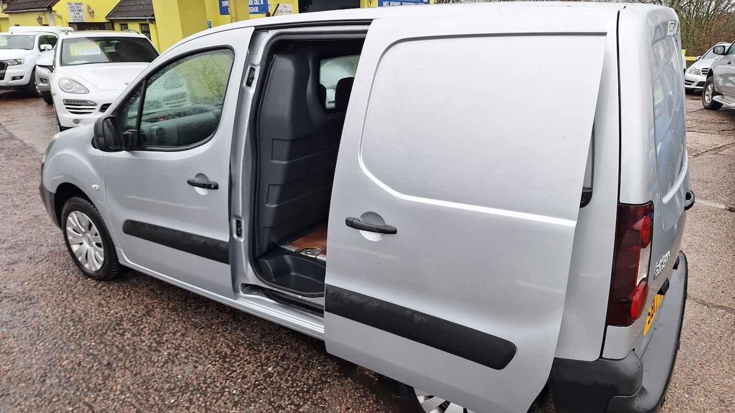 Used Citroen Berlingo 2017 for sale - 77189222: Photo 6