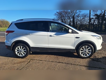 Used Ford Kuga 2016 for sale - 77008084: Photo
