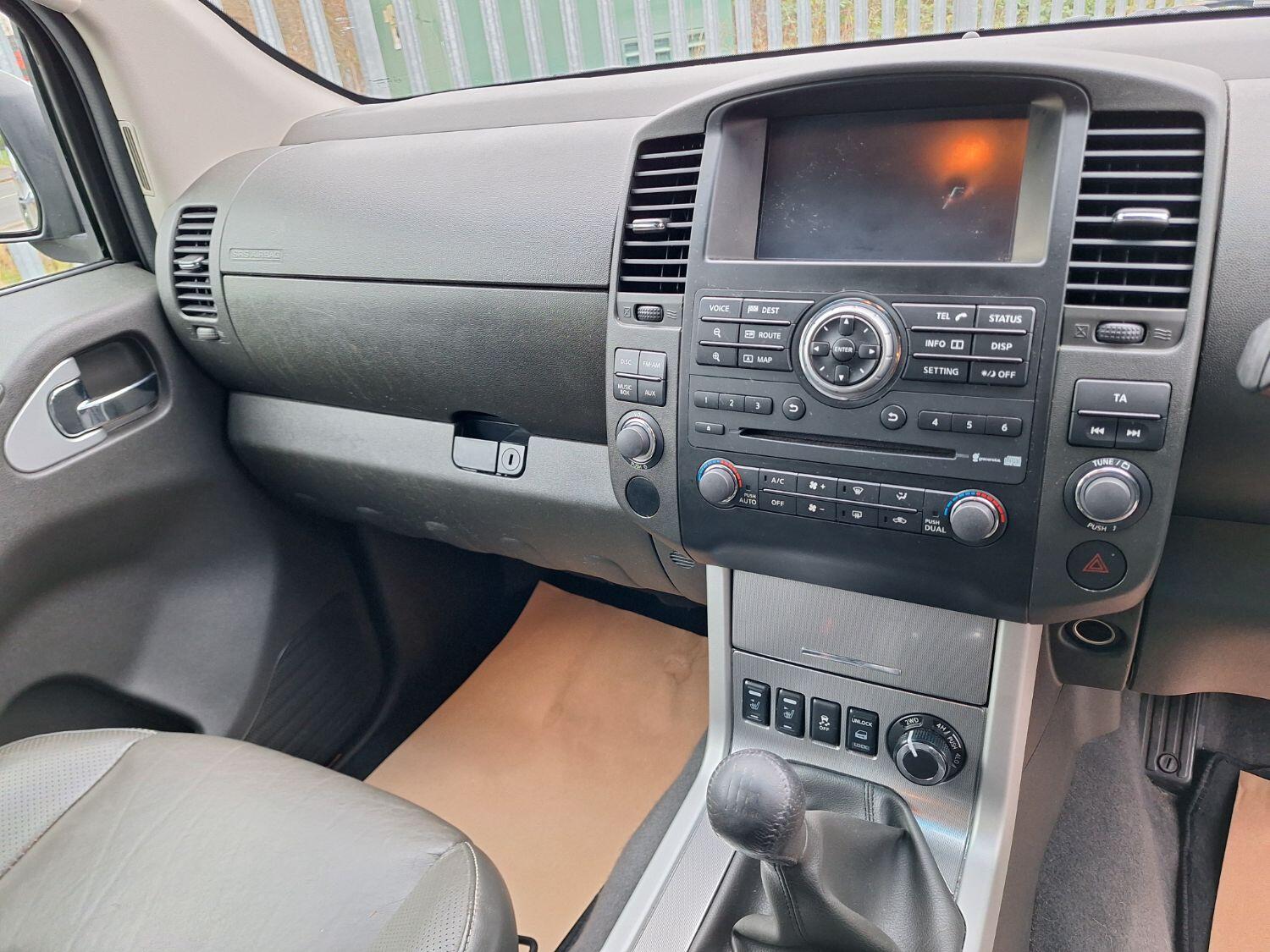 Used Nissan Navara 2016 for sale - 76476914: Photo 12