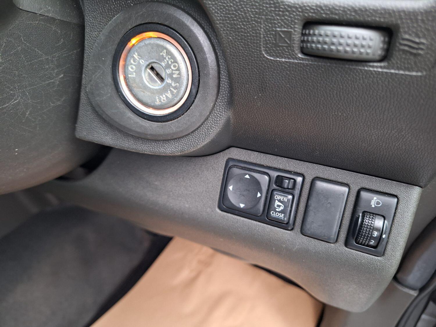 Used Nissan Navara 2016 for sale - 76476914: Photo 16