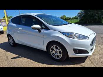 Used Ford Fiesta 2015 for sale - 75124340: Photo