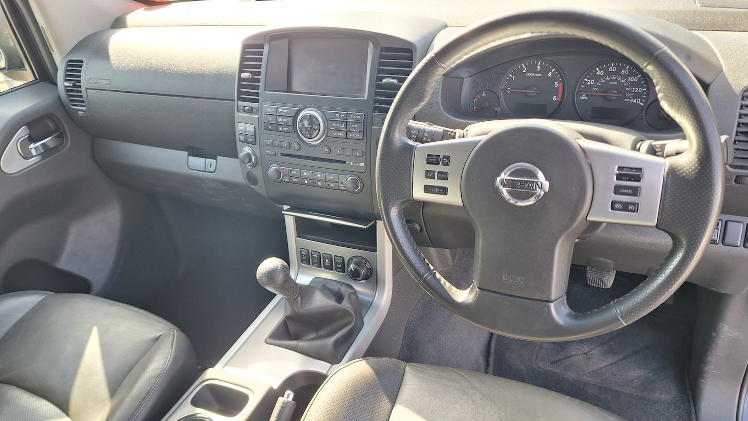 Used Nissan Navara 2015 for sale - 78168882: Photo 11