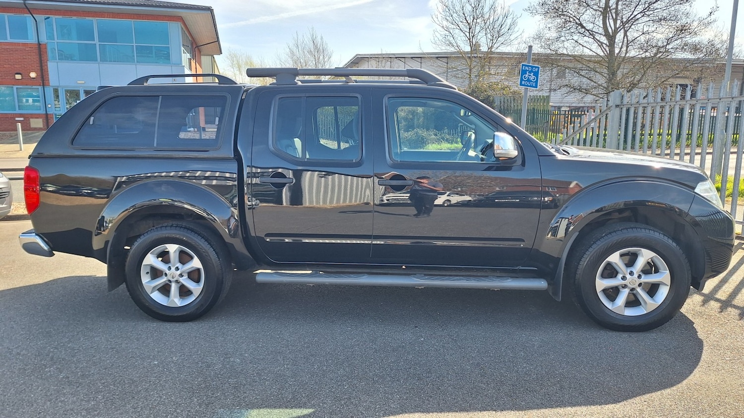 Used Nissan Navara 2015 for sale - 78168882: Photo 2