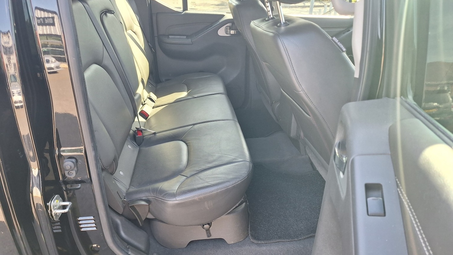 Used Nissan Navara 2015 for sale - 78168882: Photo 7