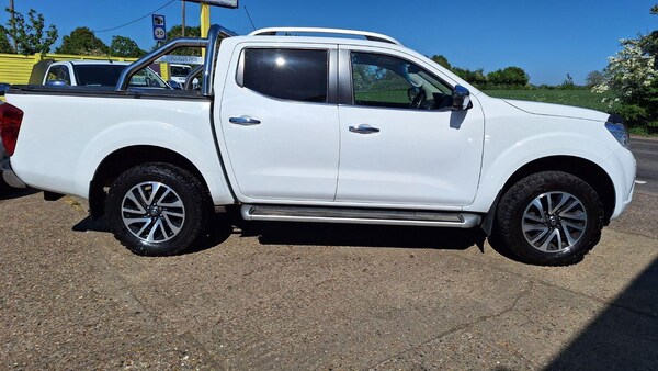 Used Nissan Navara 2016 for sale - 75124342: Photo 2