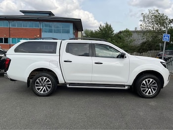 Used Nissan Navara 2017 for sale - 79575526: Photo