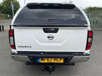 Used Nissan Navara 2017 for sale - 79575526: Photo