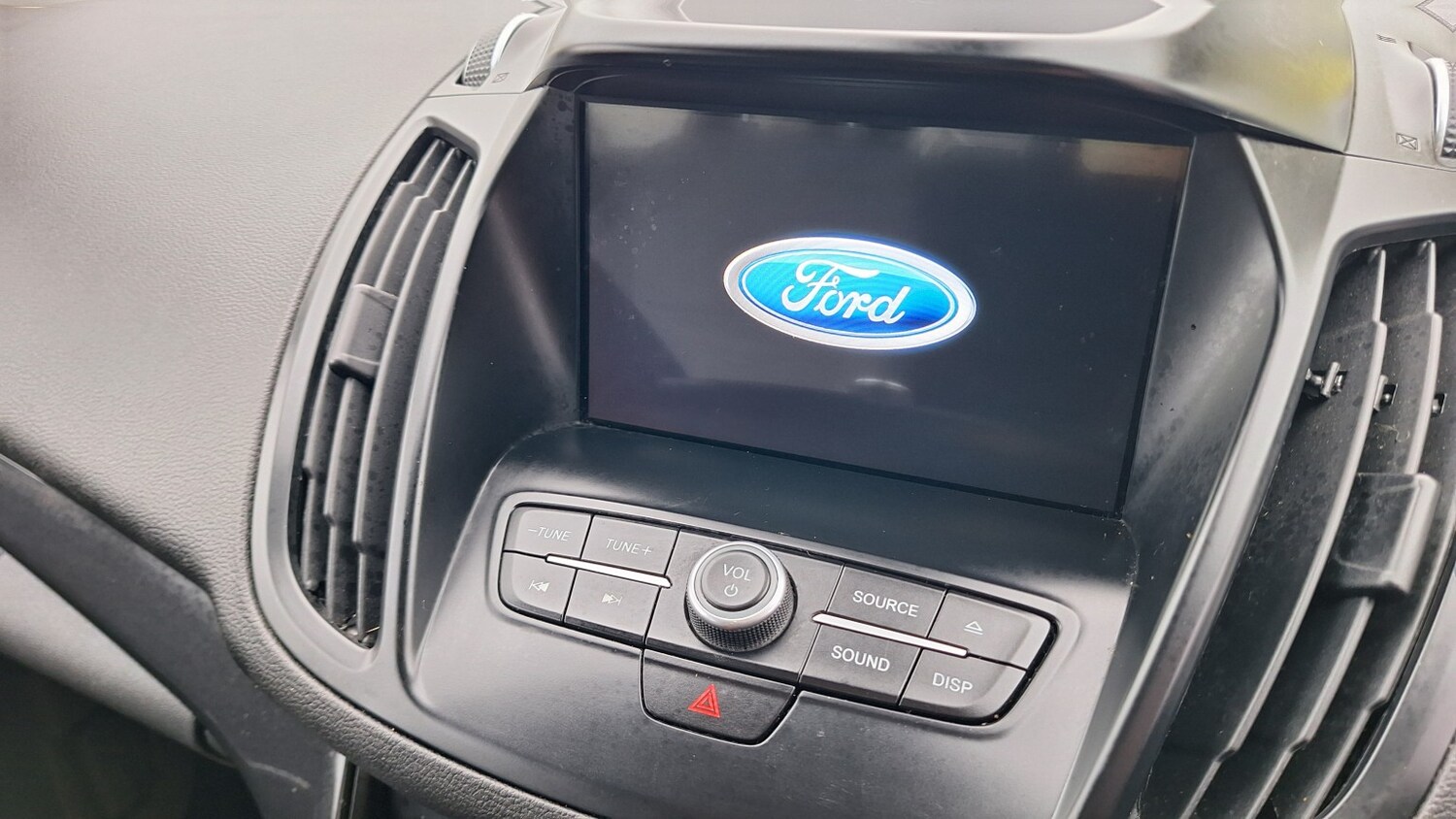 Used Ford Kuga 2017 for sale - 77370660: Photo 10