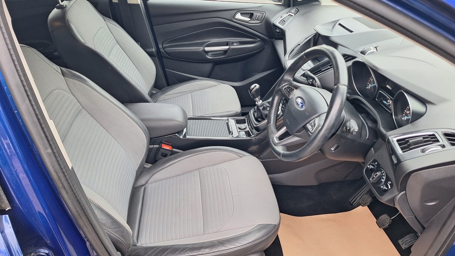 Used Ford Kuga 2017 for sale - 77370660: Photo 7