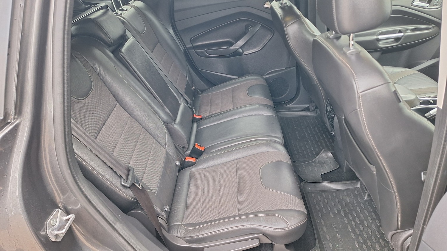 Used Ford Kuga 2016 for sale - 77465615: Photo 7