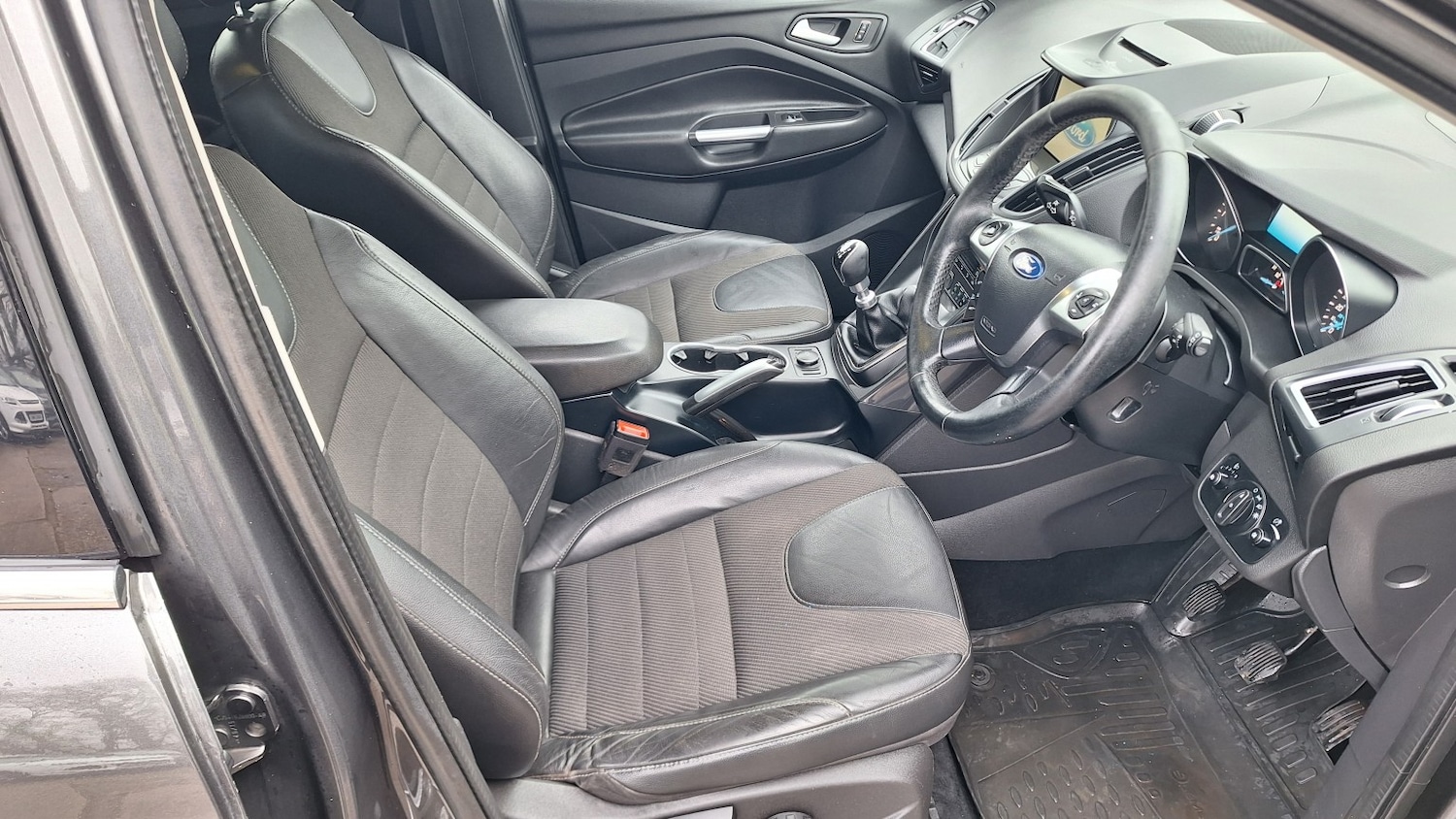 Used Ford Kuga 2016 for sale - 77465615: Photo 8