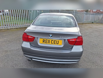 Used BMW 3 Series 2011 for sale - 77881067: Photo