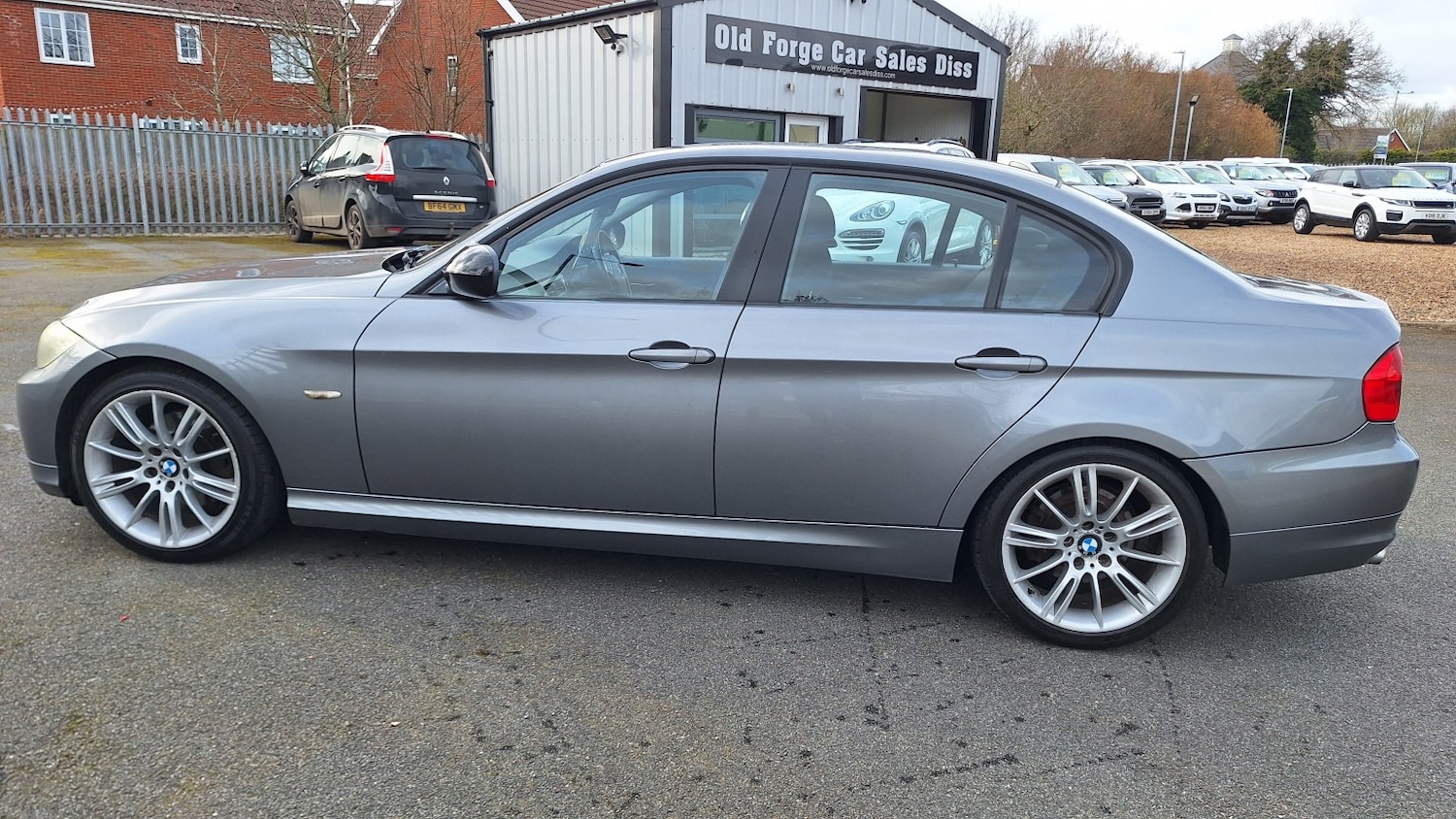 Used BMW 3 Series 2011 for sale - 77881067: Photo 6