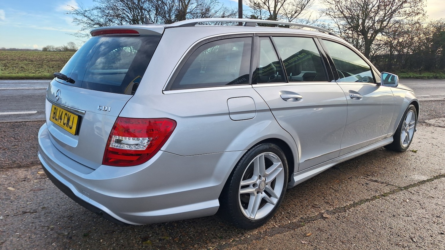 Used Mercedes-Benz C Class 2014 for sale - 77465085: Photo 3