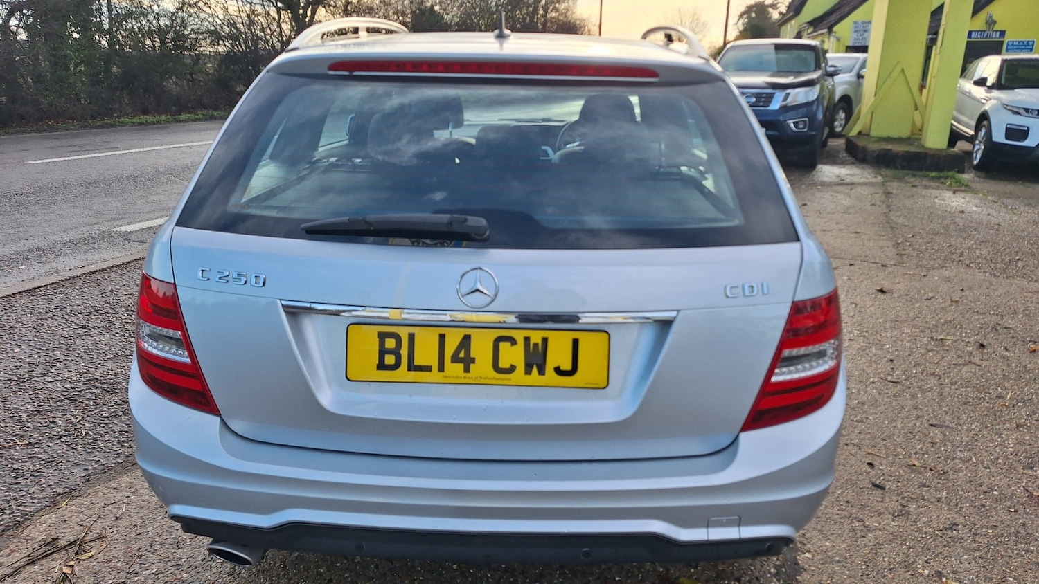 Used Mercedes-Benz C Class 2014 for sale - 77465085: Photo 4