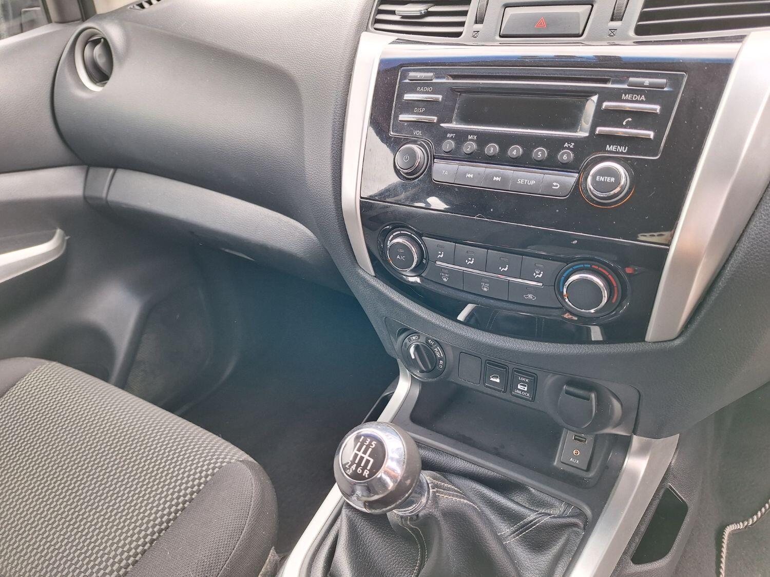 Used Nissan Navara 2016 for sale - 77464946: Photo 10