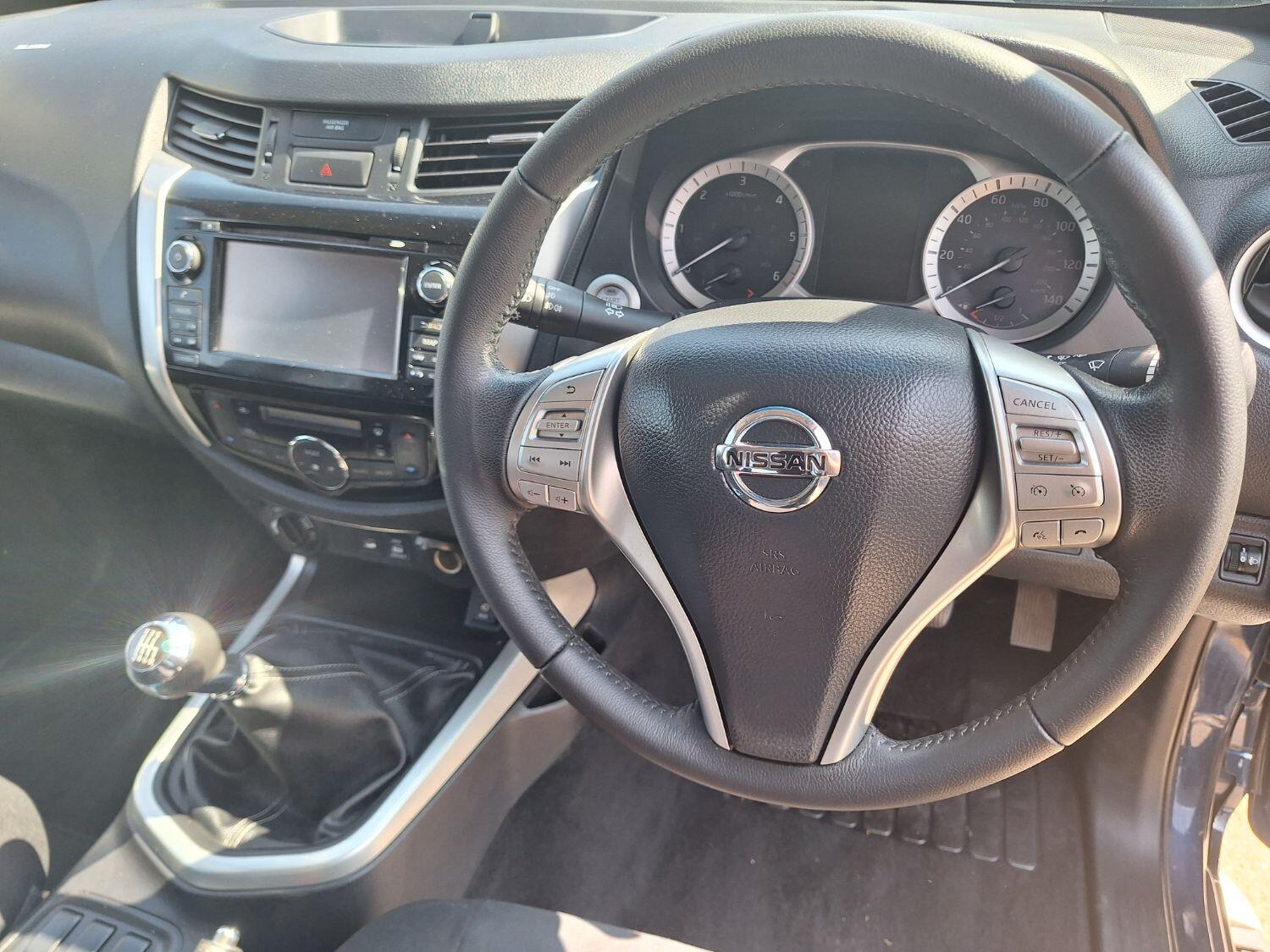 Used Nissan Navara 2016 for sale - 77464587: Photo 15