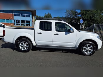 Used Nissan Navara 2013 for sale - 79631375: Photo