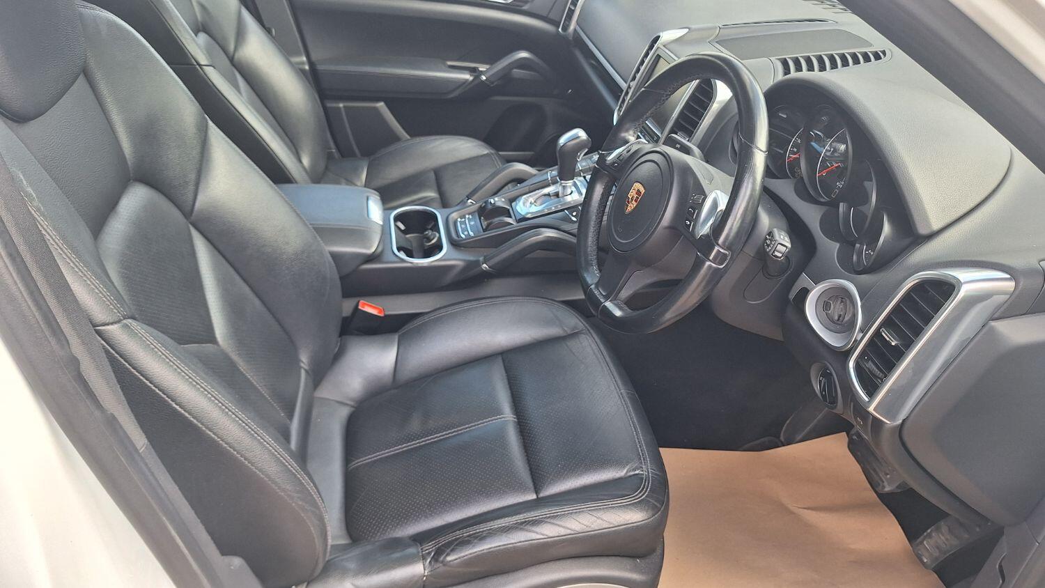 Used Porsche Cayenne 2013 for sale - 76794055: Photo 12