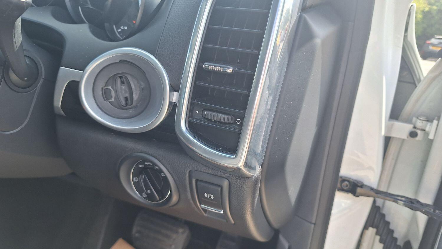 Used Porsche Cayenne 2013 for sale - 76794055: Photo 20