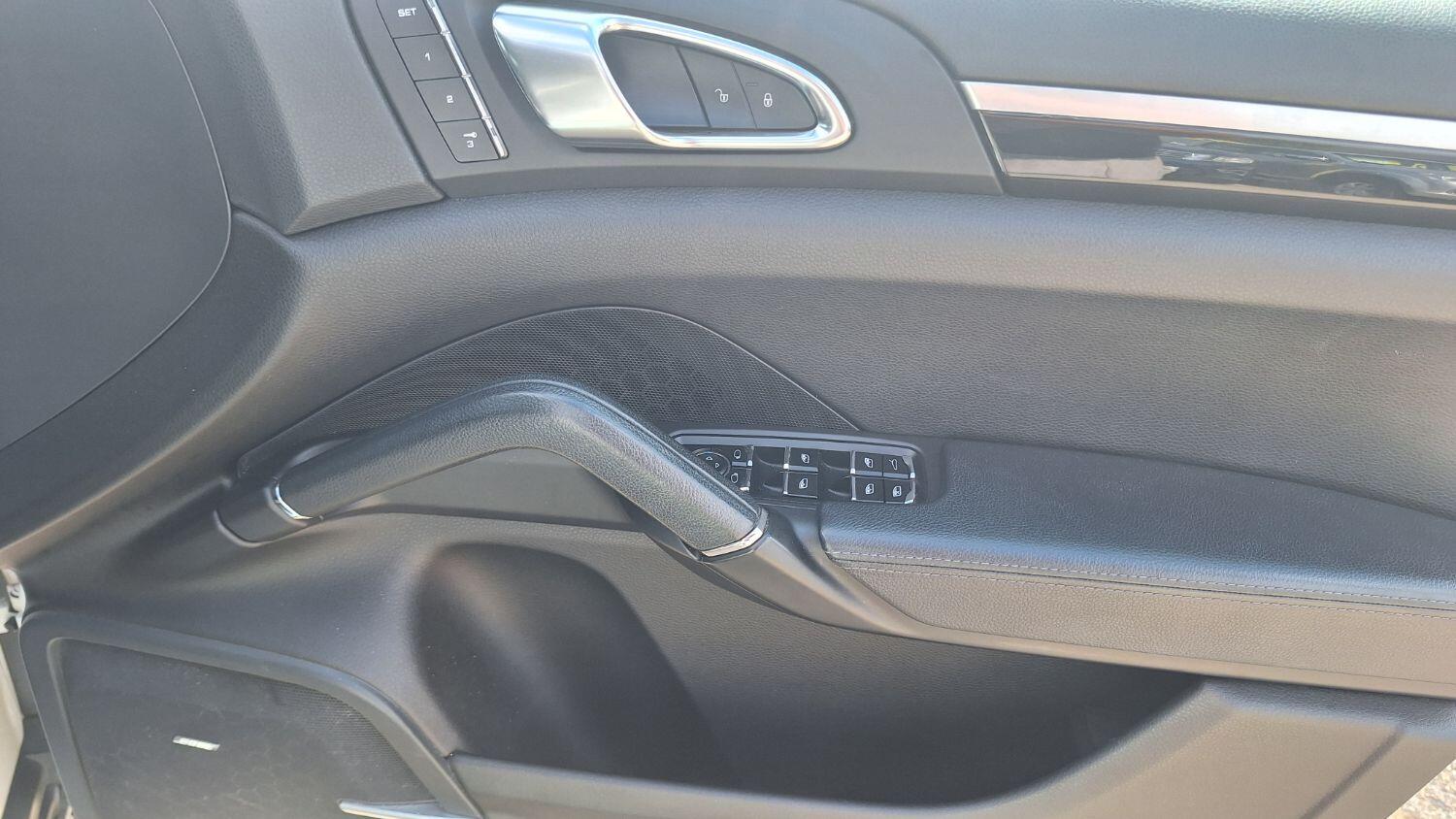 Used Porsche Cayenne 2013 for sale - 76794055: Photo 21