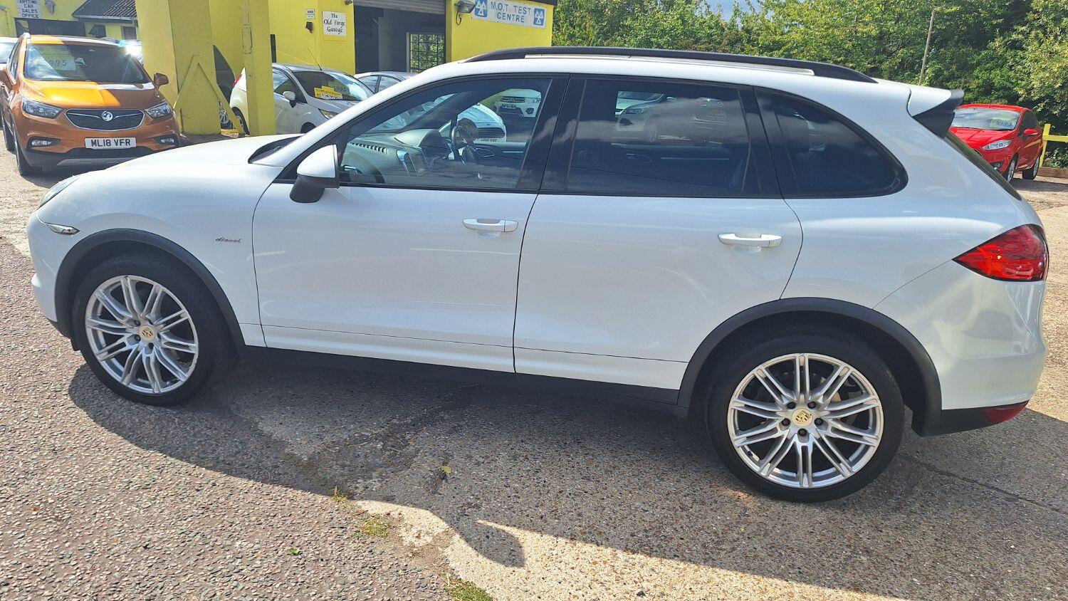 Used Porsche Cayenne 2013 for sale - 76794055: Photo 24