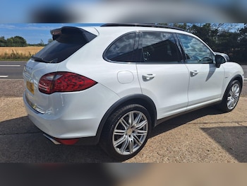 Used Porsche Cayenne 2013 for sale - 76794055: Photo