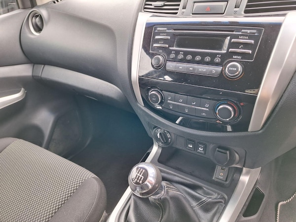 Used Nissan Navara 2016 for sale - 75124525: Photo 10