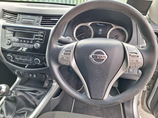 Used Nissan Navara 2016 for sale - 75124525: Photo 12