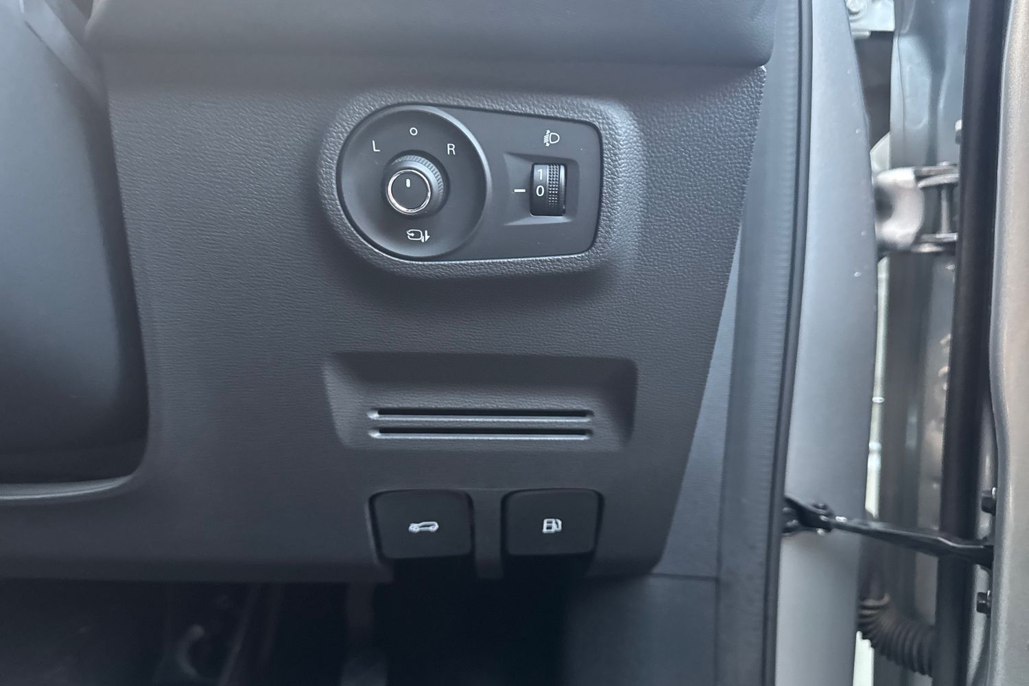 Used MG MG ZS 2024 for sale - 76870655: Photo 32