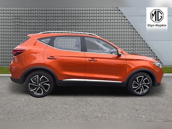 Used MG MG ZS 2022 for sale - 75579999: Photo
