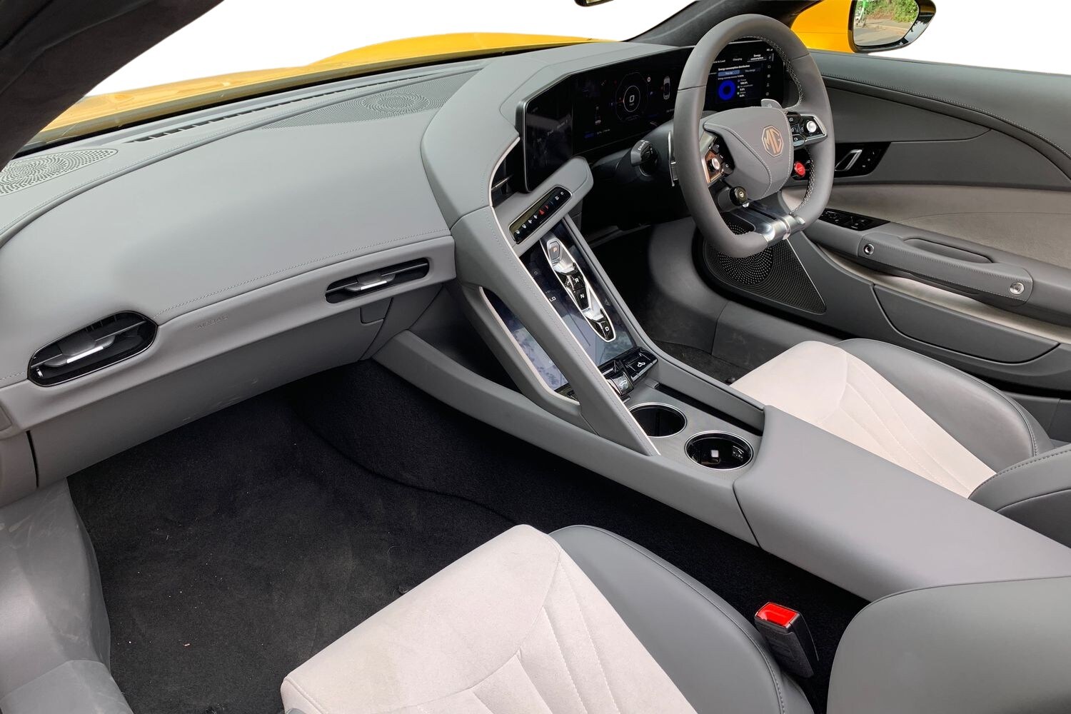 2024 MG Cyberster 375kW GT Dual Motor 77 kWh 2dr AWD Auto Convertible Electric A - Picture 13 of 24
