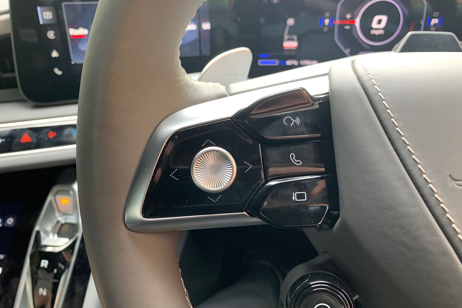 2024 MG Cyberster 375kW GT Dual Motor 77 kWh 2dr AWD Auto Convertible Electric A - Picture 21 of 24